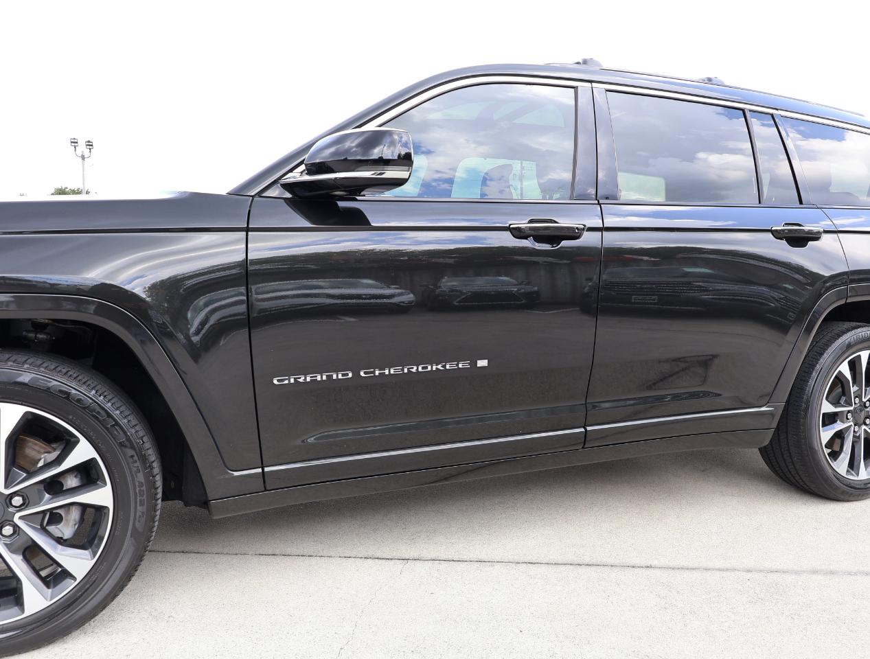 Jeep Grand Cherokee L Overland 4WD 2022