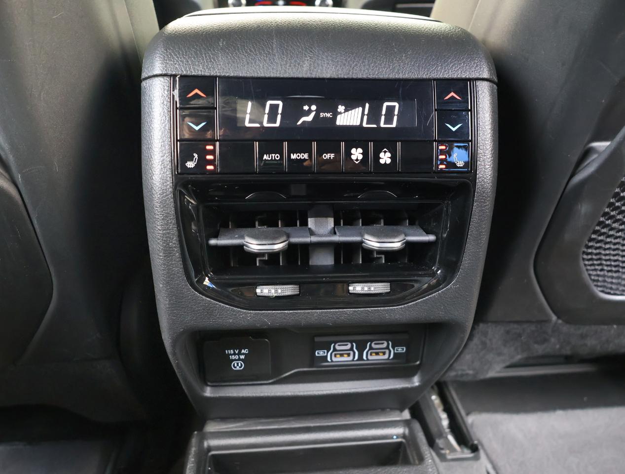 Jeep Grand Cherokee L Overland 4WD 2022