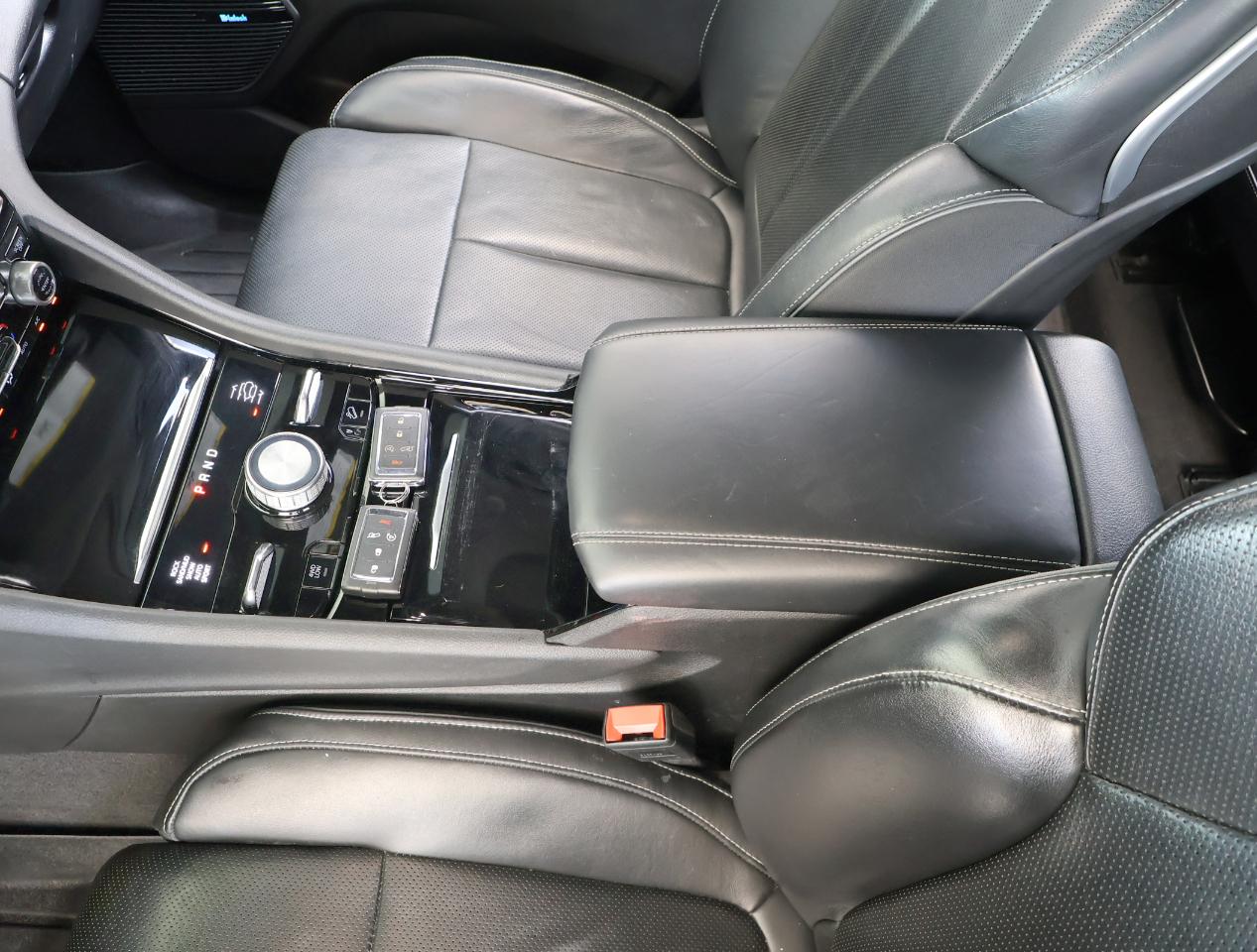 Jeep Grand Cherokee L Overland 4WD 2022