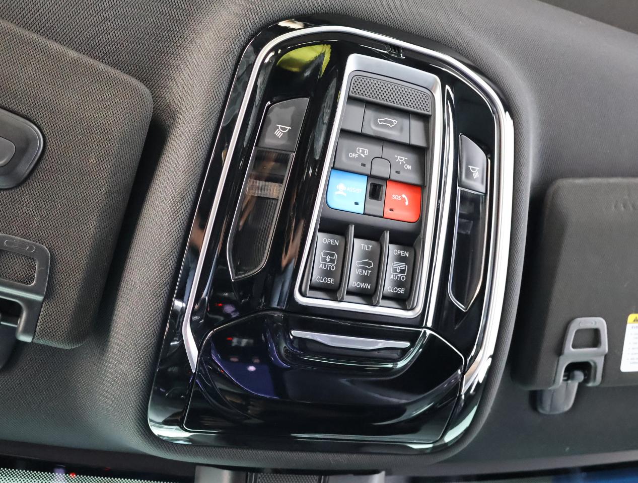 Jeep Grand Cherokee L Overland 4WD 2022