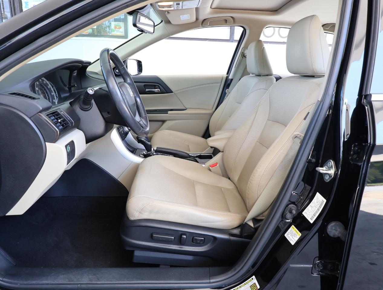 Honda Accord  2014