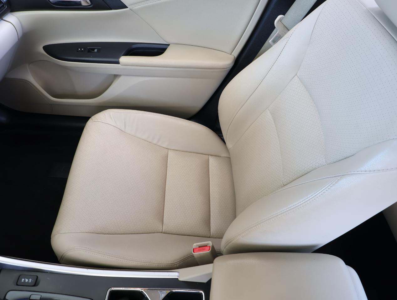 Honda Accord  2014