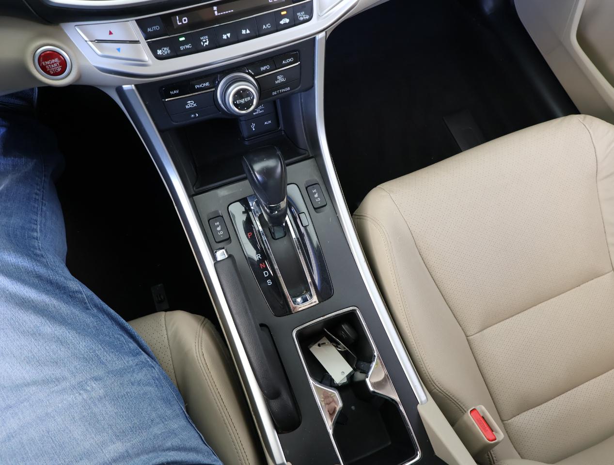 Honda Accord  2014