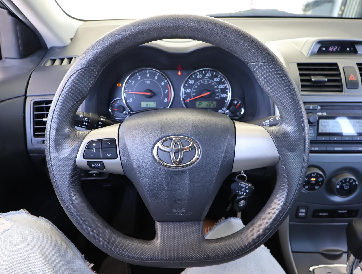 Toyota Corolla S 2012