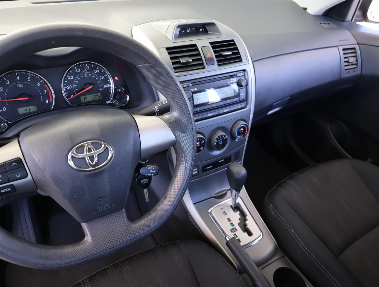Toyota Corolla S 2012