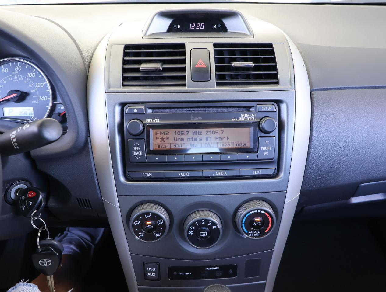 Toyota Corolla S 2012