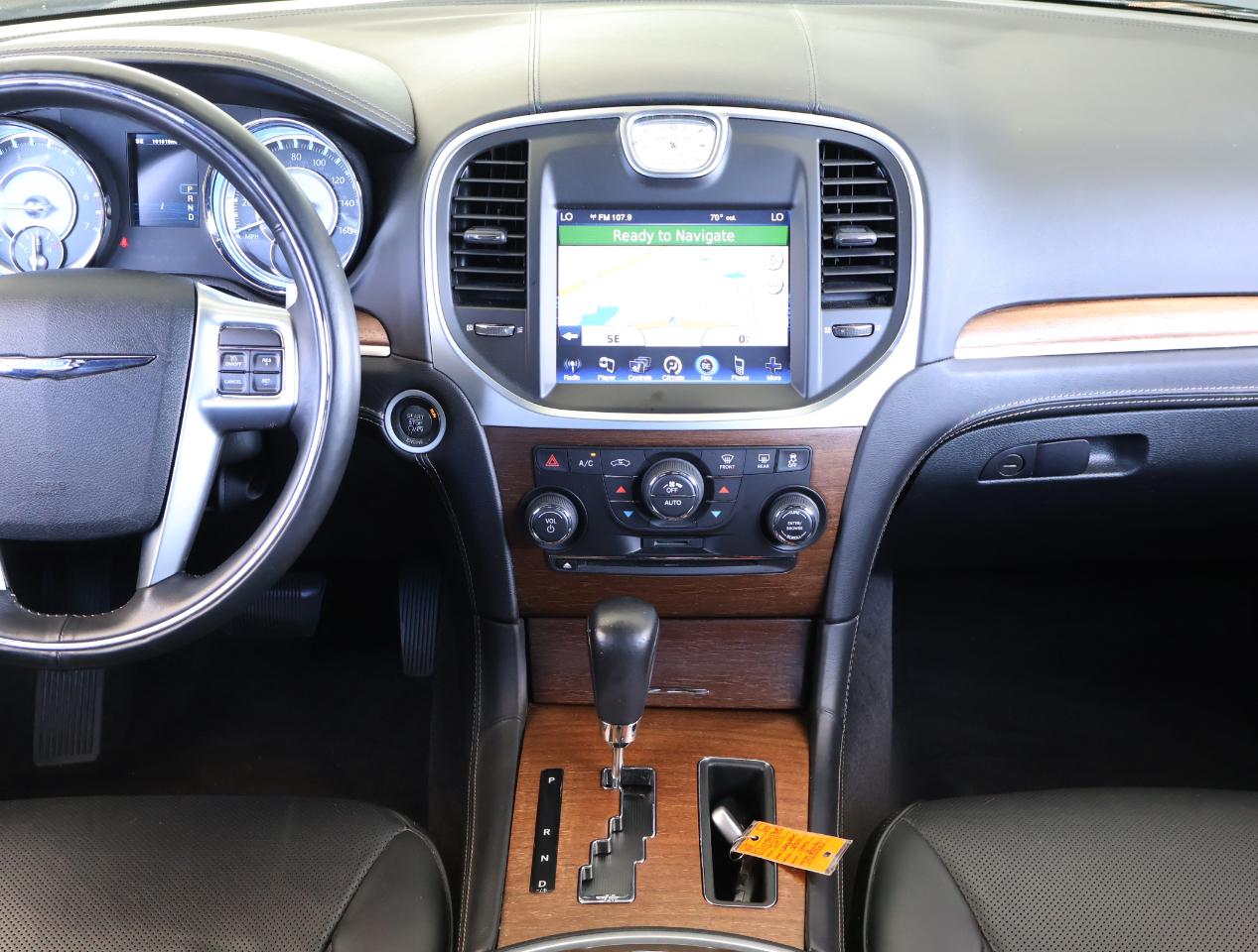 Chrysler 300 C HEMI 2012