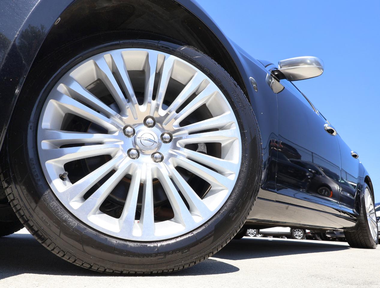 Chrysler 300 C HEMI 2012