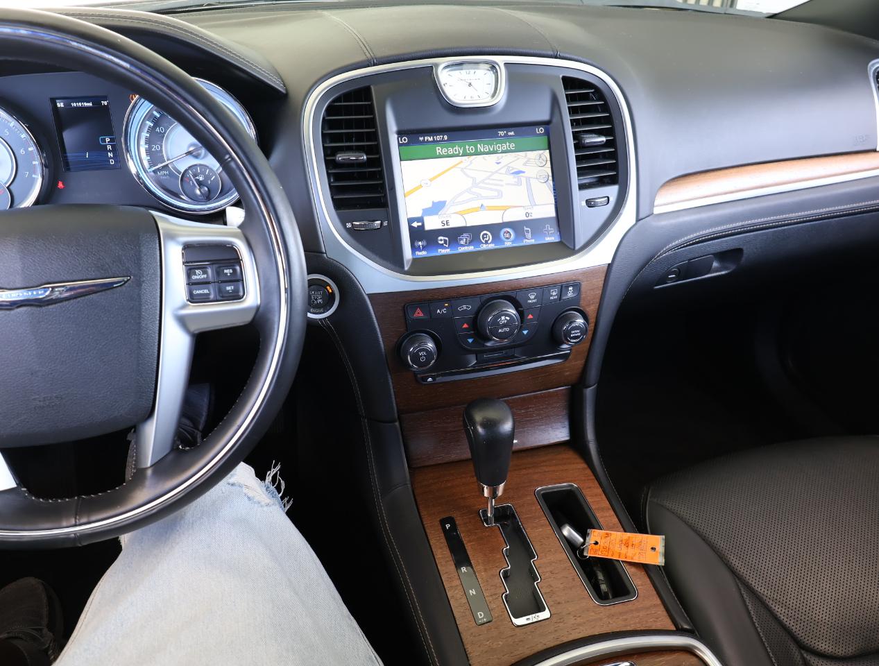 Chrysler 300 C HEMI 2012