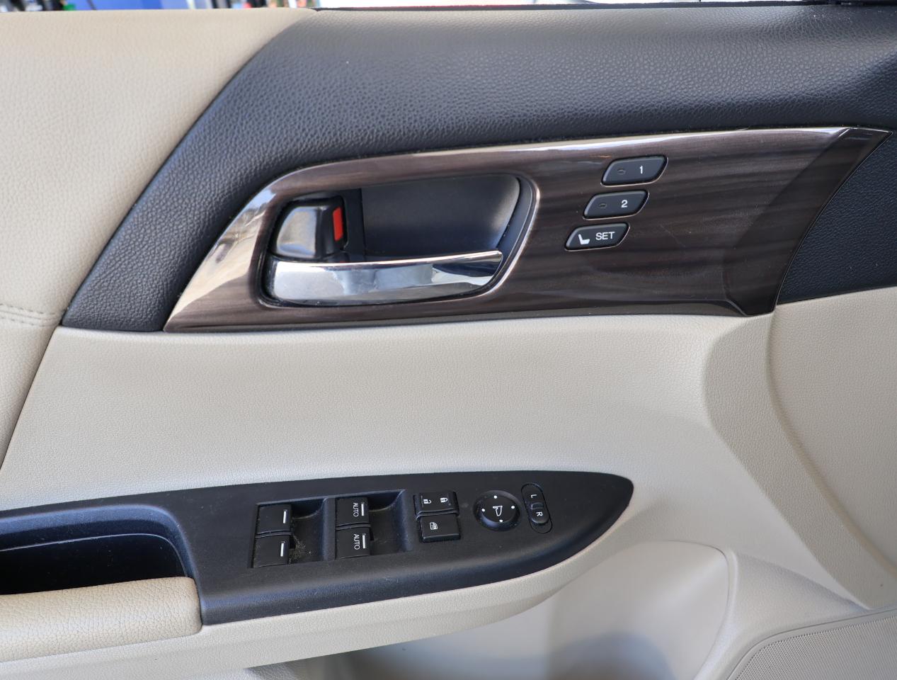 Honda Accord  2016