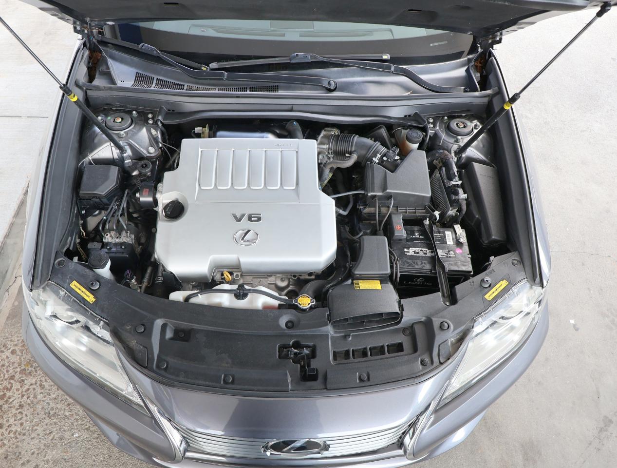 Lexus ES 350 Sedan 2014