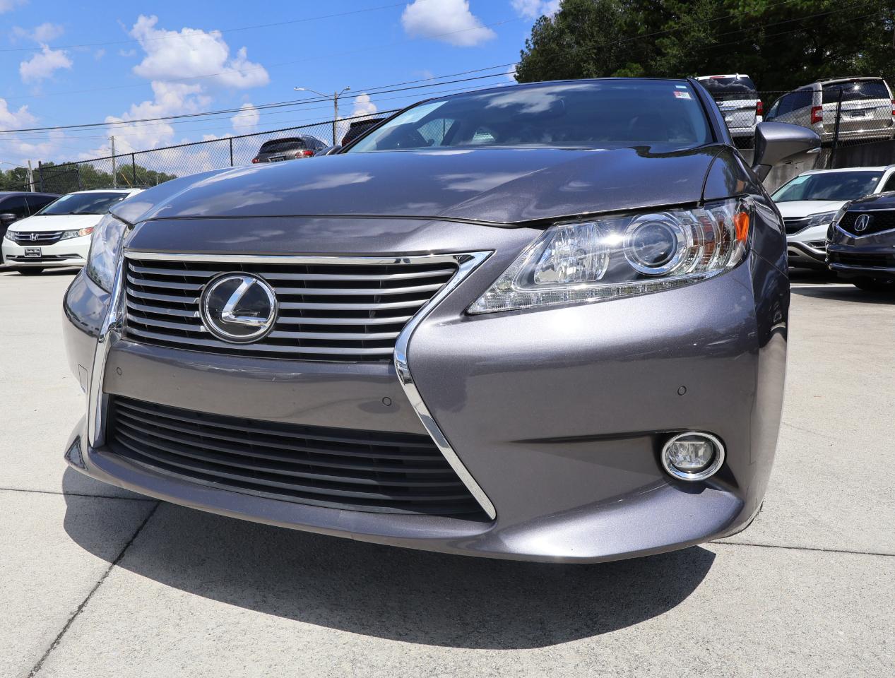 Lexus ES 350 Sedan 2014