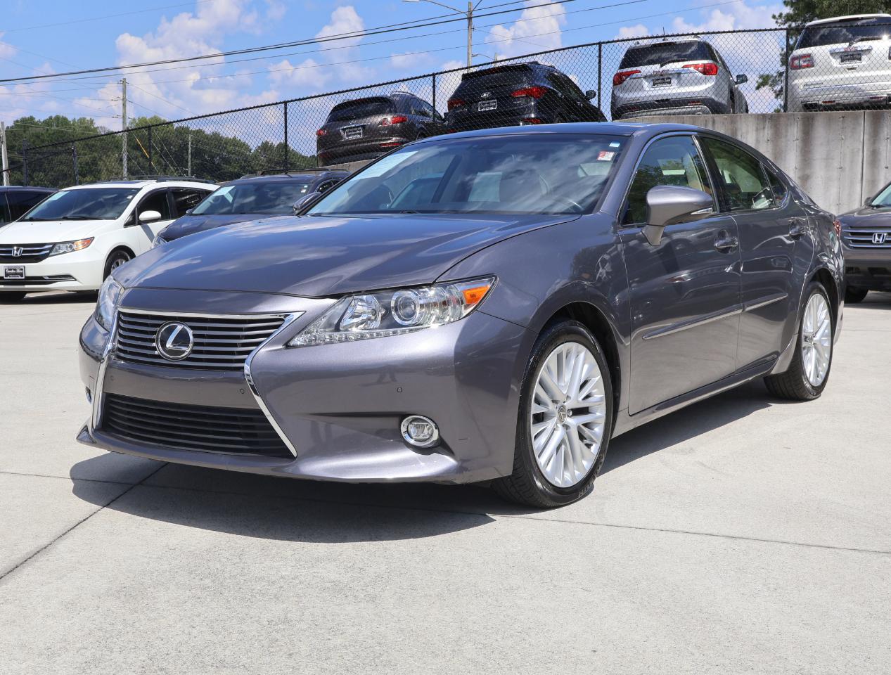 Lexus ES 350 Sedan 2014