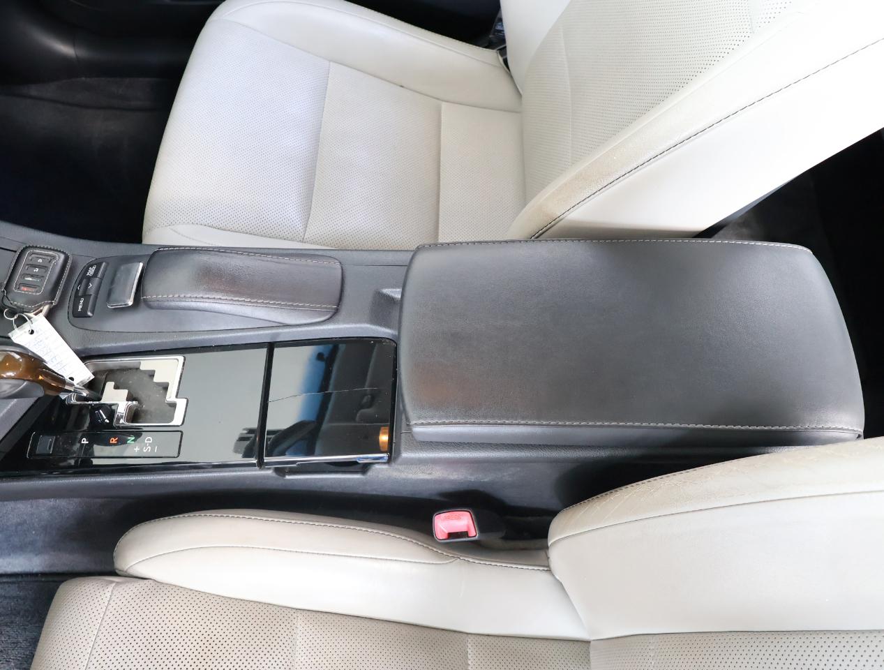 Lexus ES 350 Sedan 2014