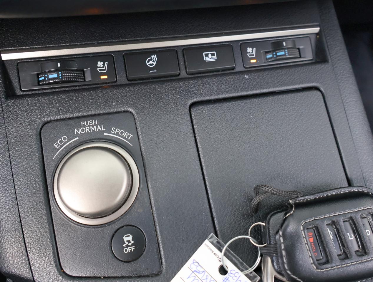Lexus ES 350 Sedan 2014