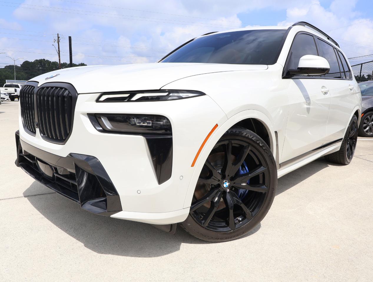 BMW X7  2024