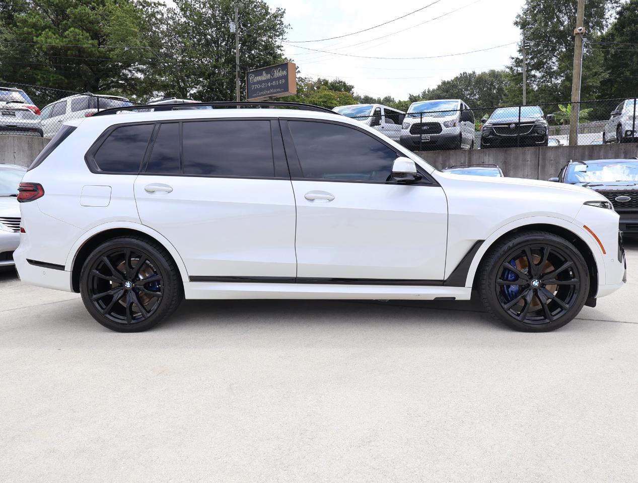 BMW X7  2024
