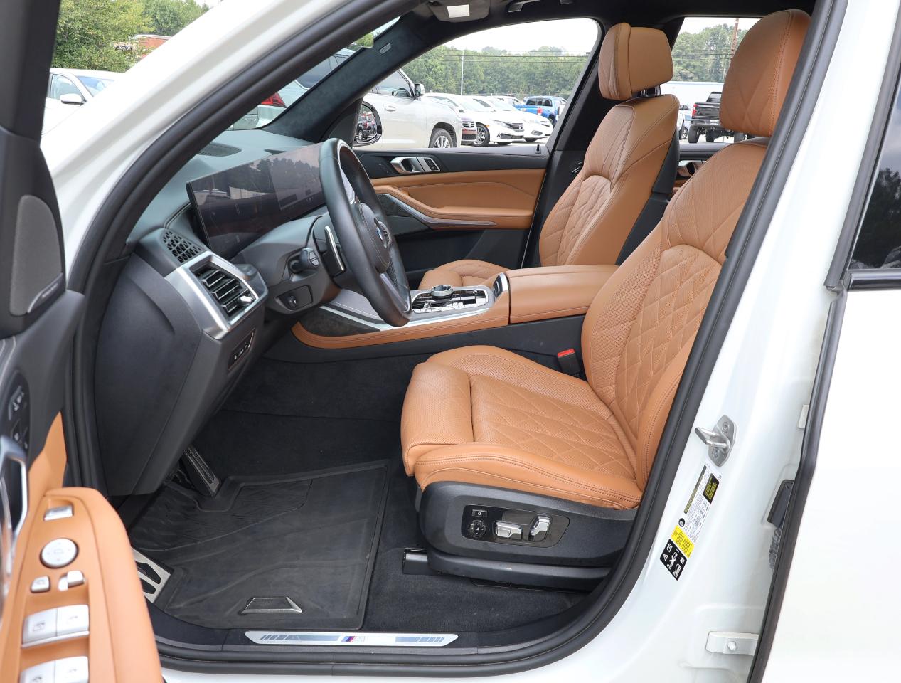 BMW X7  2024