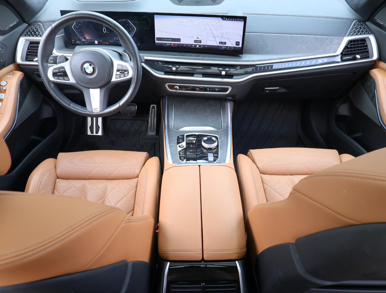 BMW X7  2024