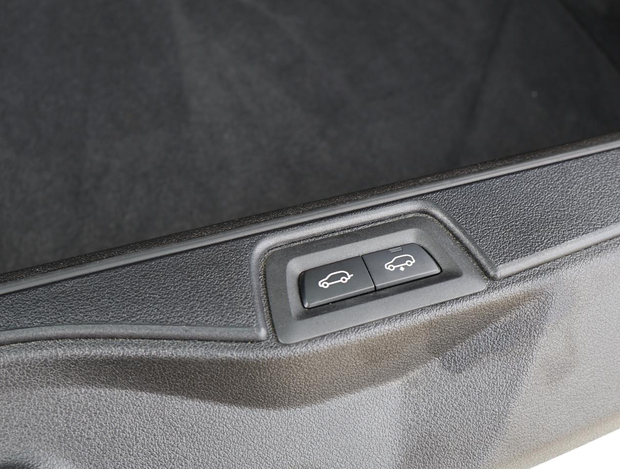BMW X7  2024