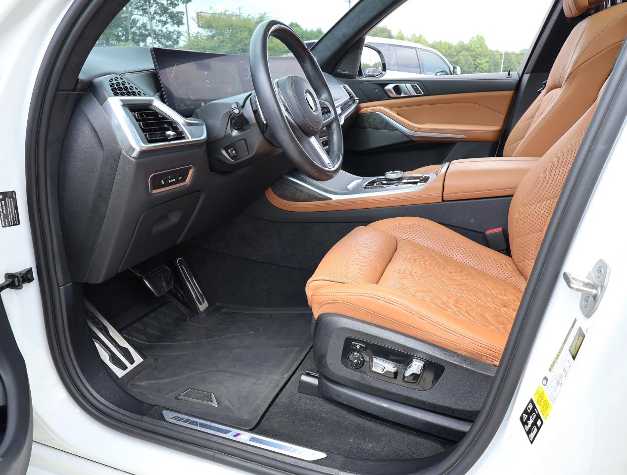 BMW X7  2024