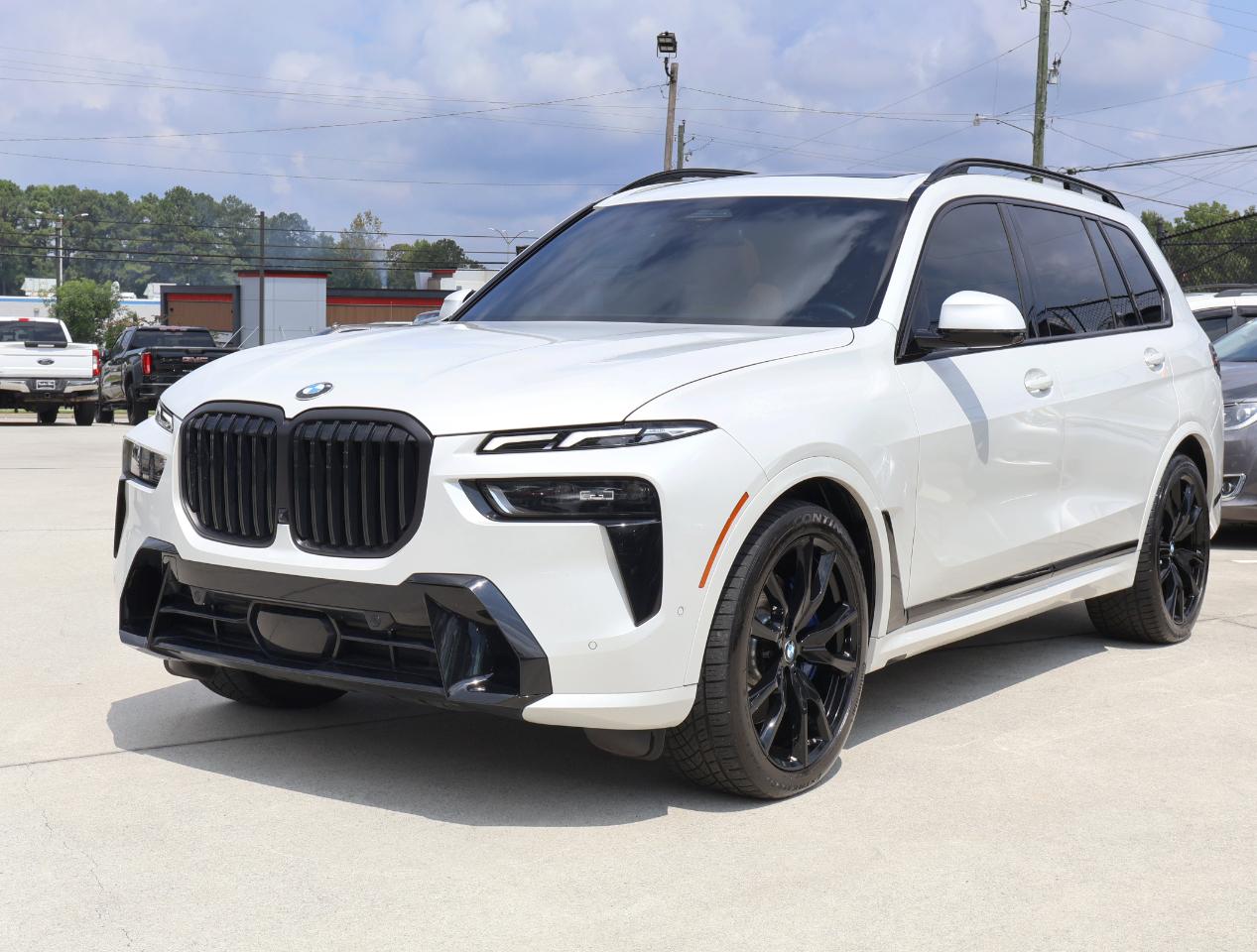 BMW X7  2024