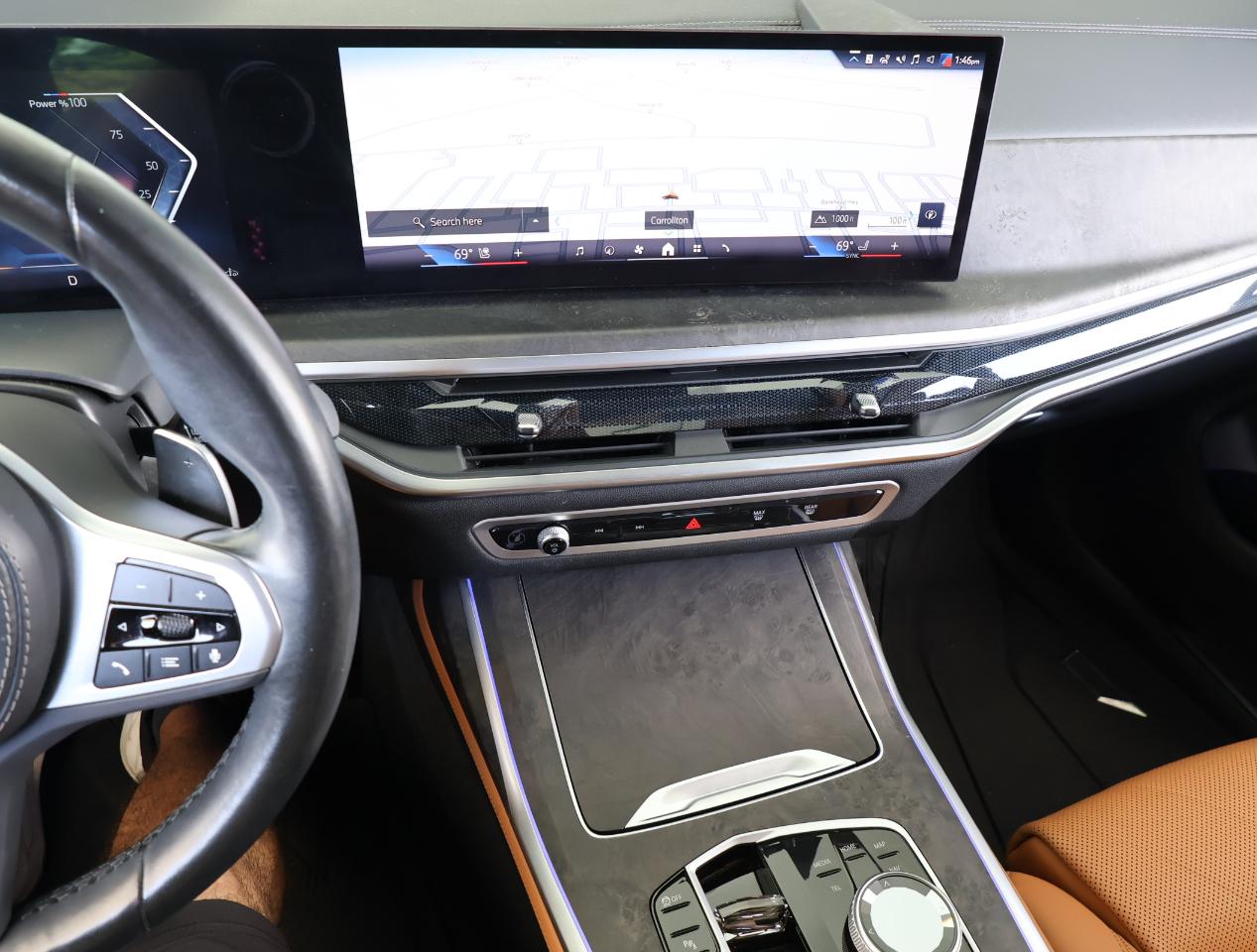 BMW X7  2024