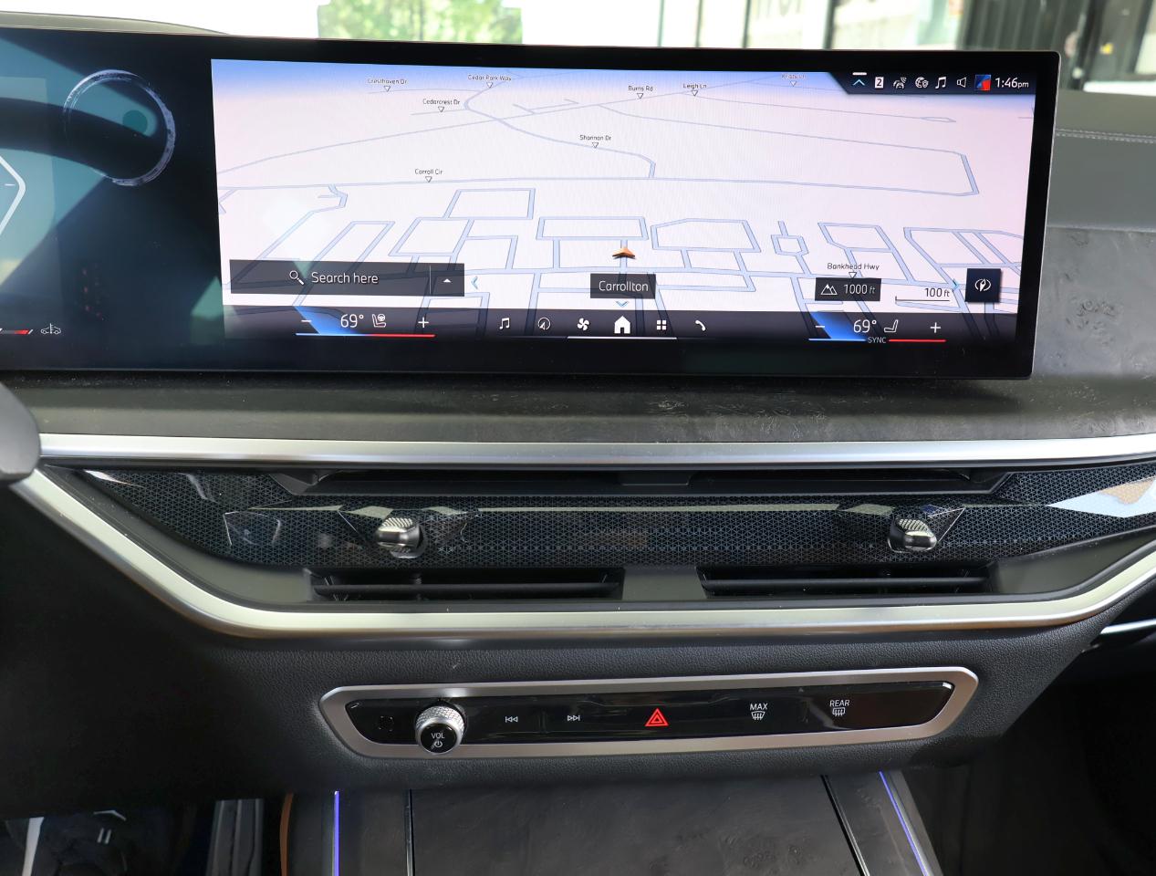 BMW X7  2024