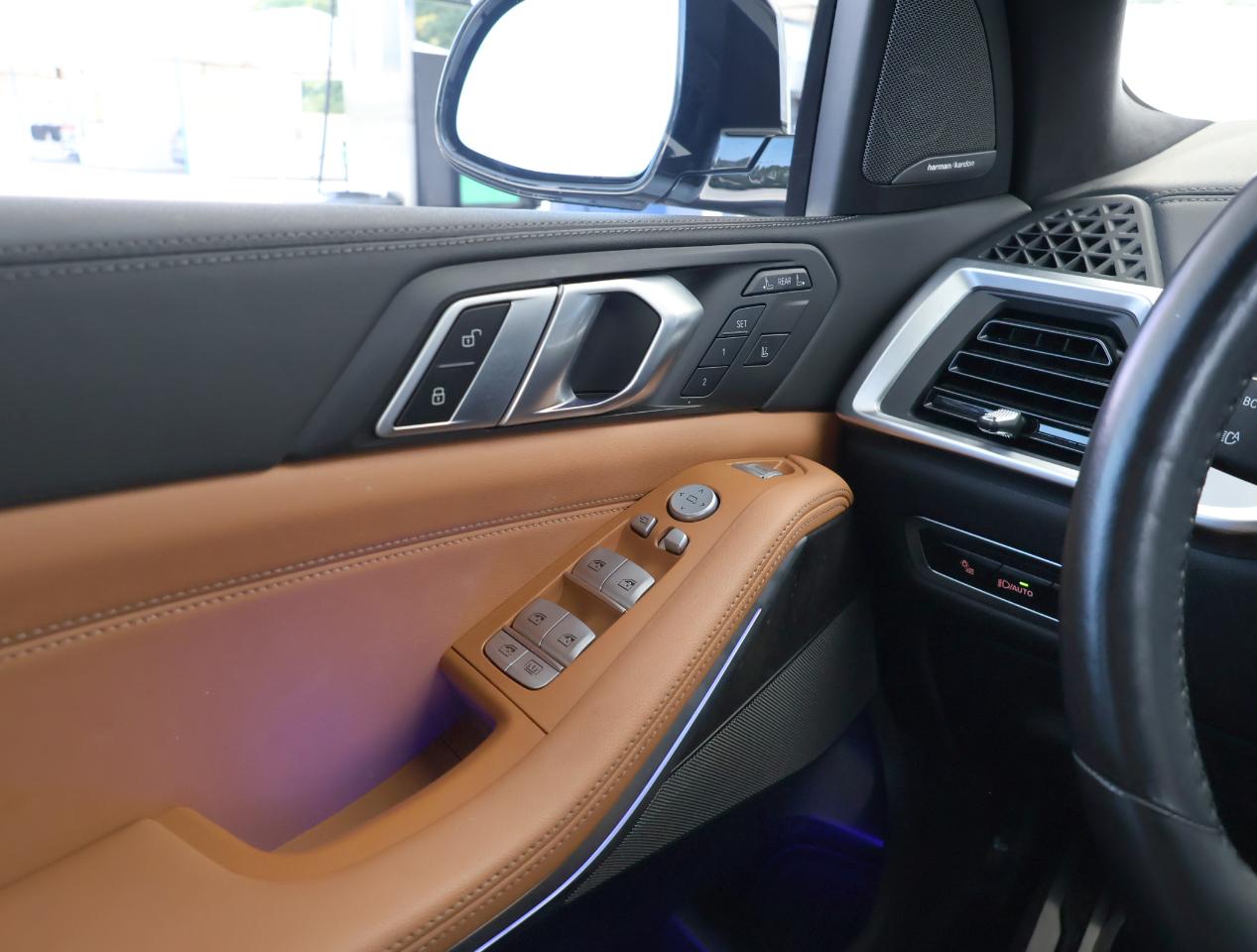 BMW X7  2024