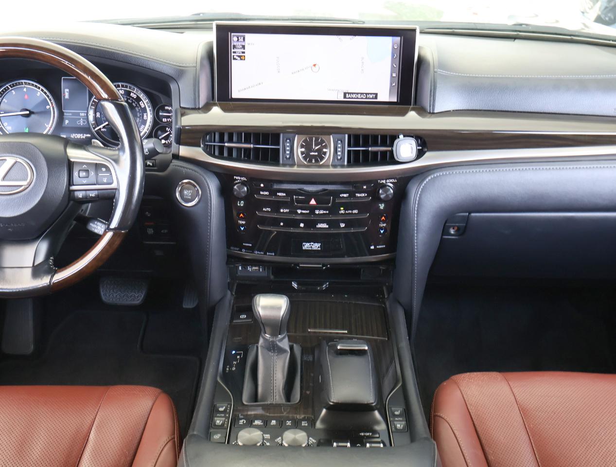 Lexus LX 570 4D SUV AWD w/3-Row 2016