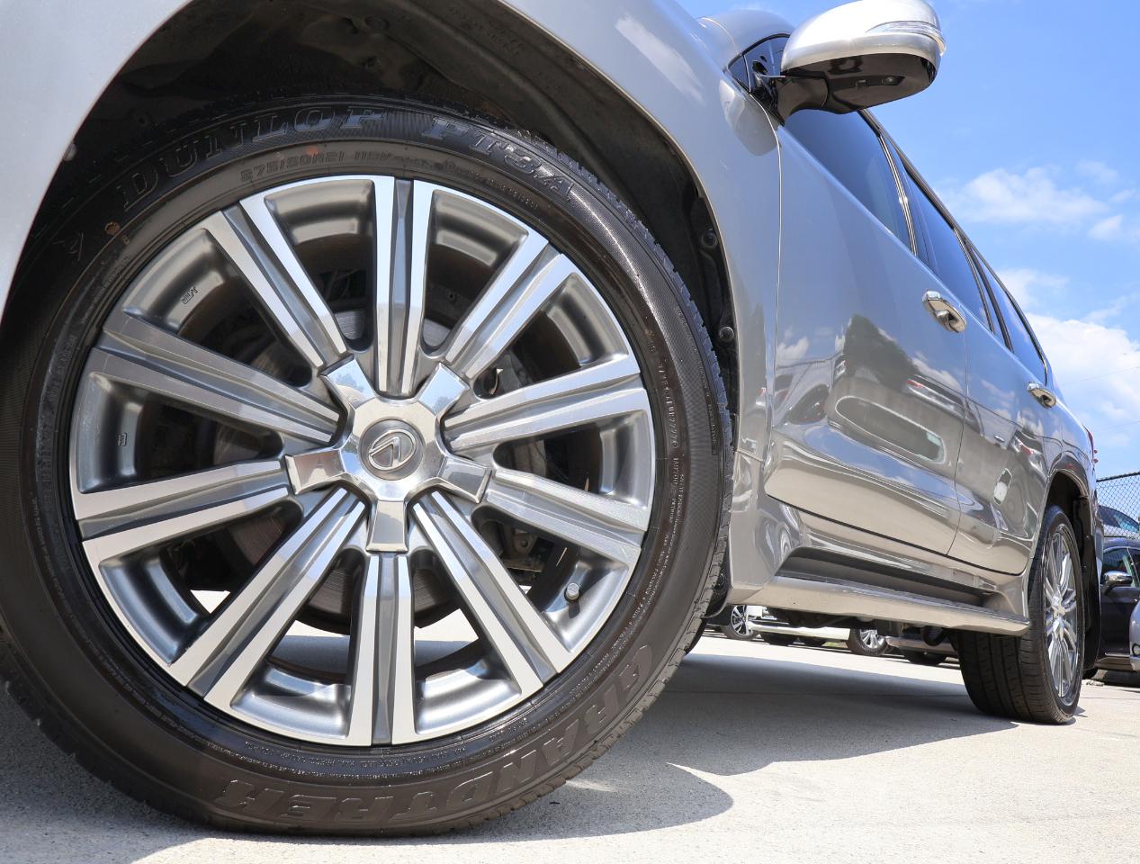 Lexus LX 570 4D SUV AWD w/3-Row 2016