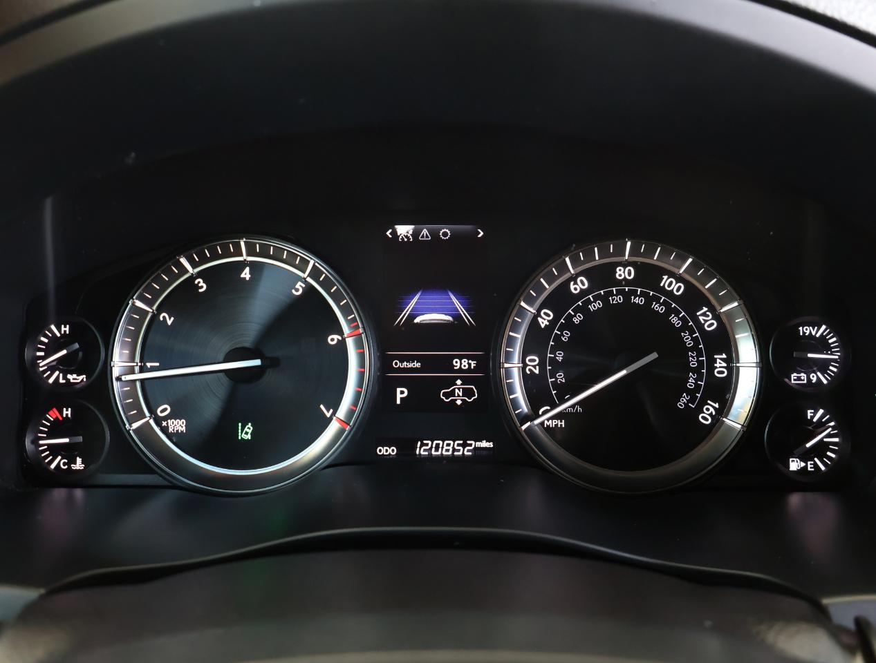 Lexus LX 570 4D SUV AWD w/3-Row 2016
