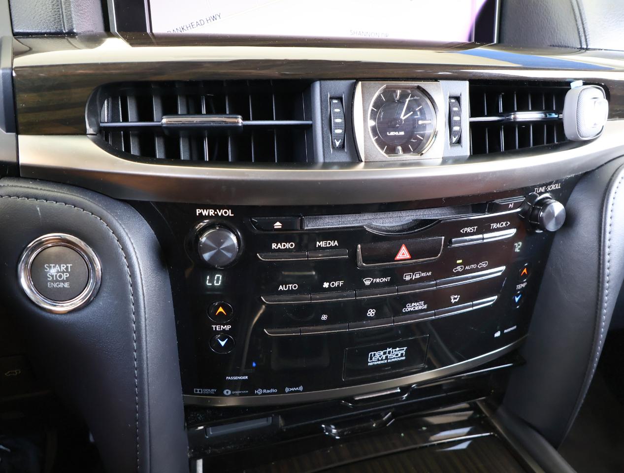 Lexus LX 570 4D SUV AWD w/3-Row 2016