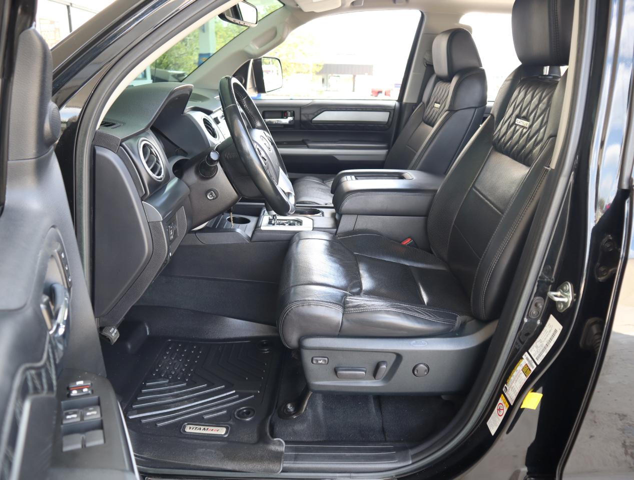 Toyota Tundra Platinum CrewMax 5.7L FFV 4WD 2018