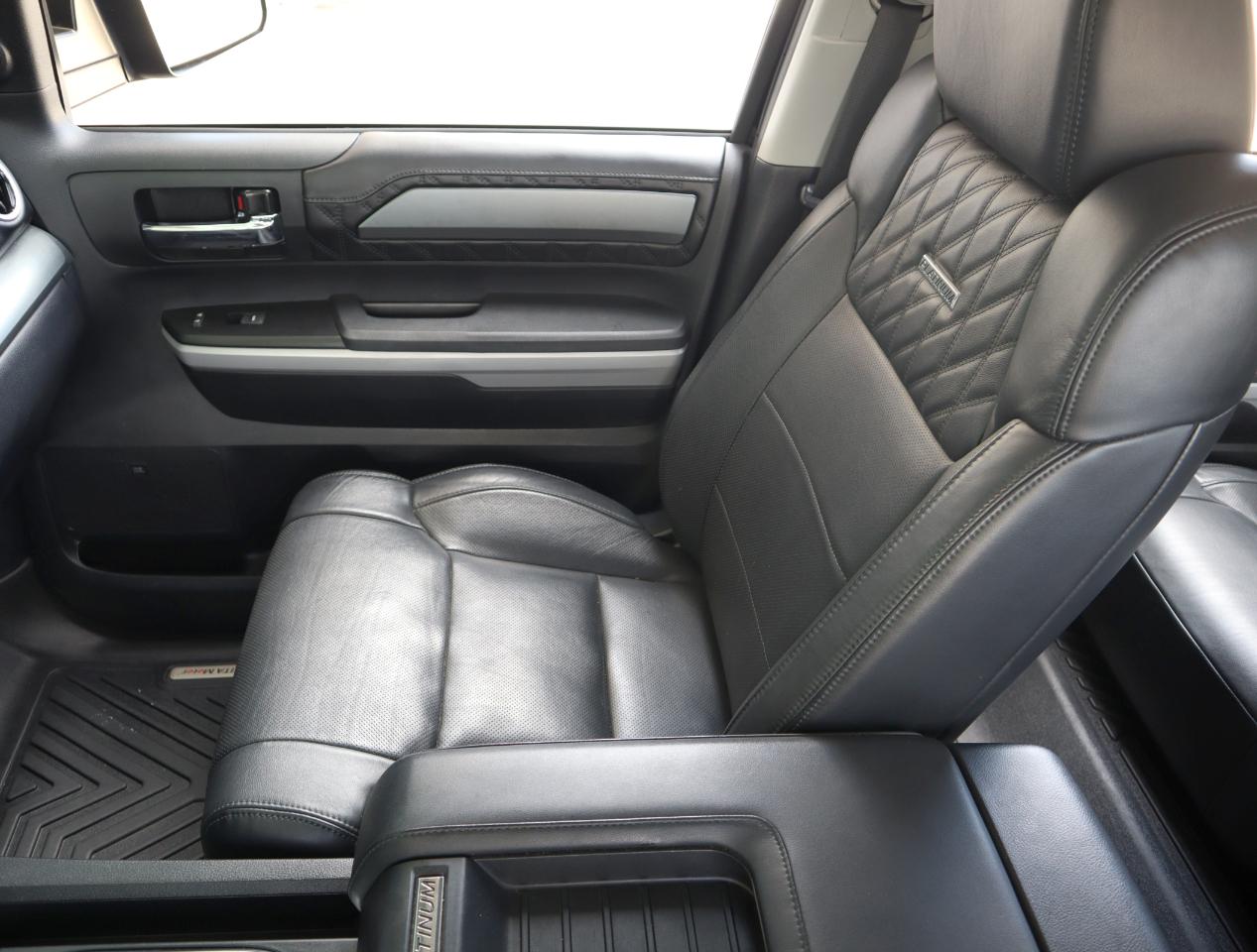 Toyota Tundra Platinum CrewMax 5.7L FFV 4WD 2018