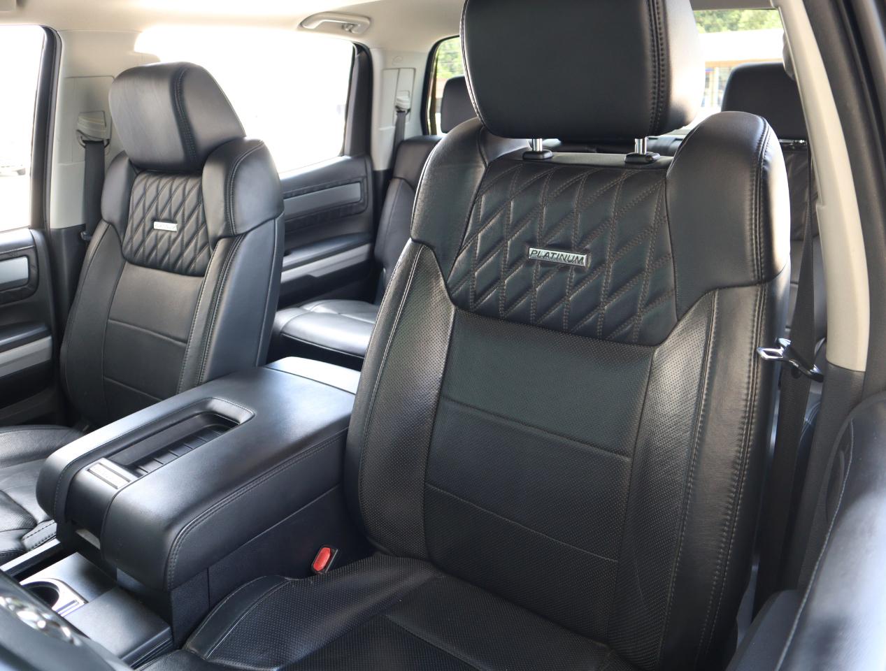 Toyota Tundra Platinum CrewMax 5.7L FFV 4WD 2018