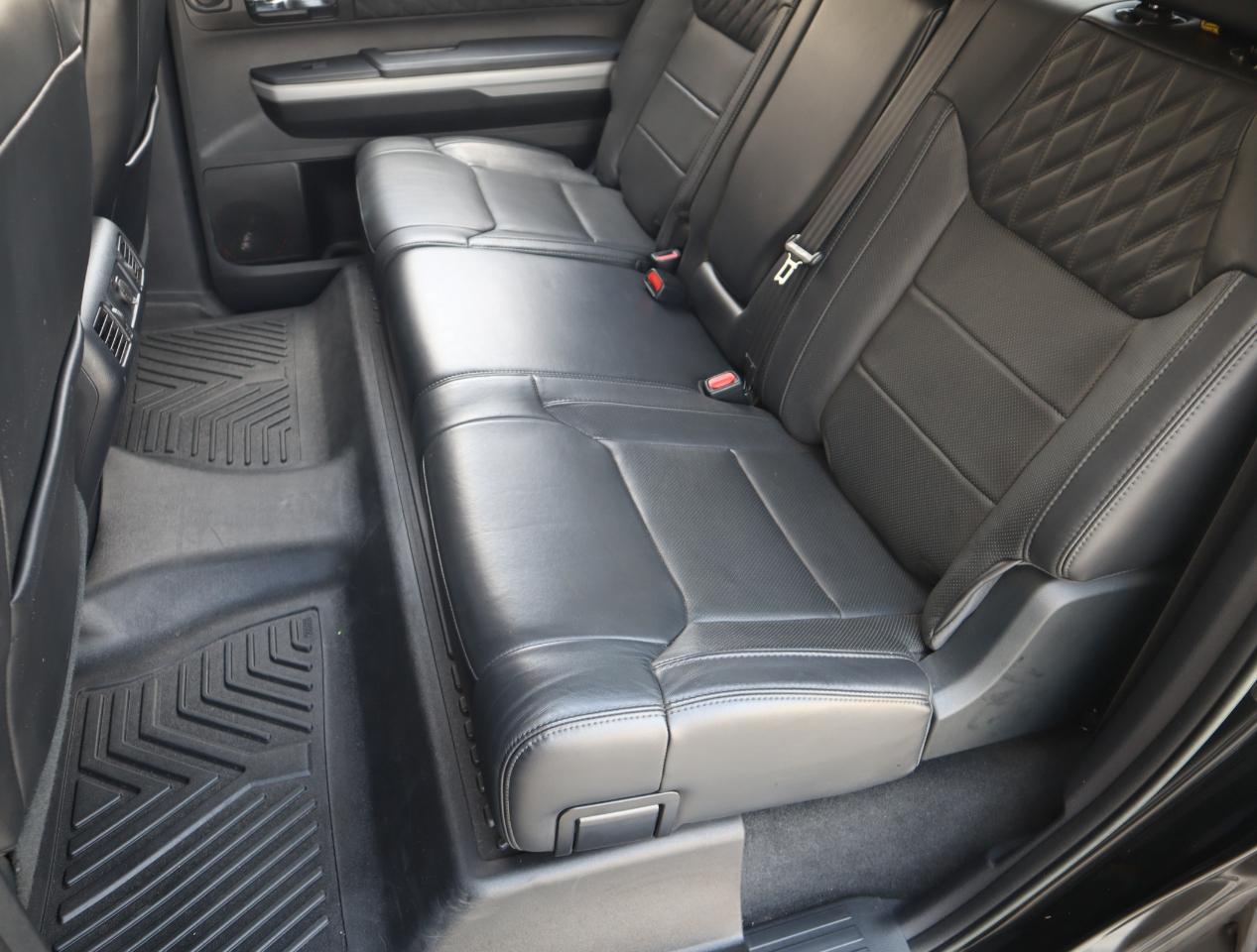 Toyota Tundra Platinum CrewMax 5.7L FFV 4WD 2018
