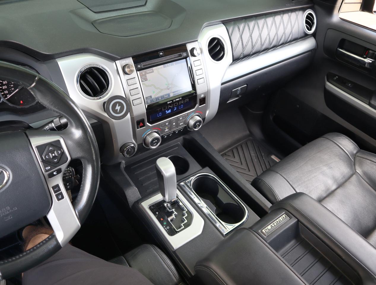 Toyota Tundra Platinum CrewMax 5.7L FFV 4WD 2018