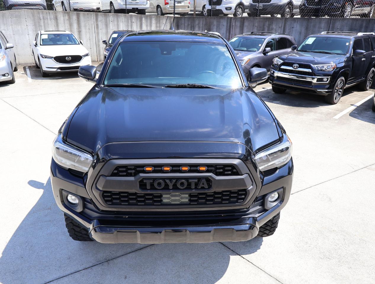 Toyota Tacoma  2021