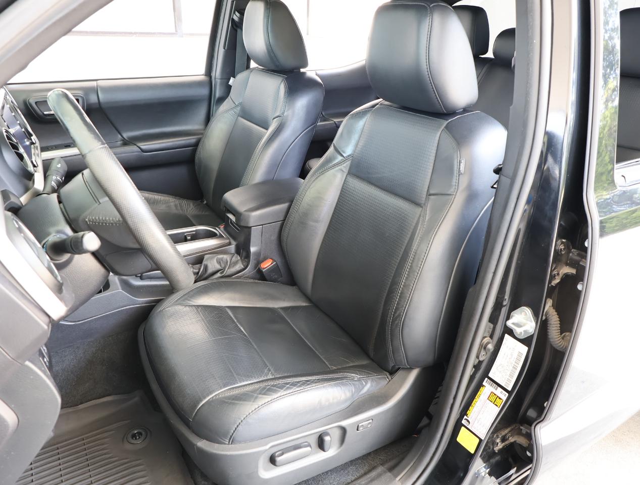 Toyota Tacoma  2021