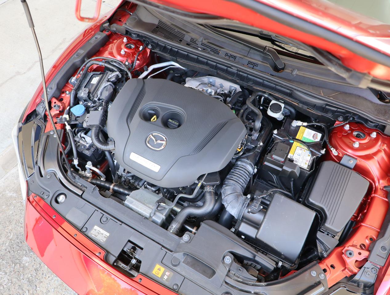Mazda MAZDA6 Signature 2018