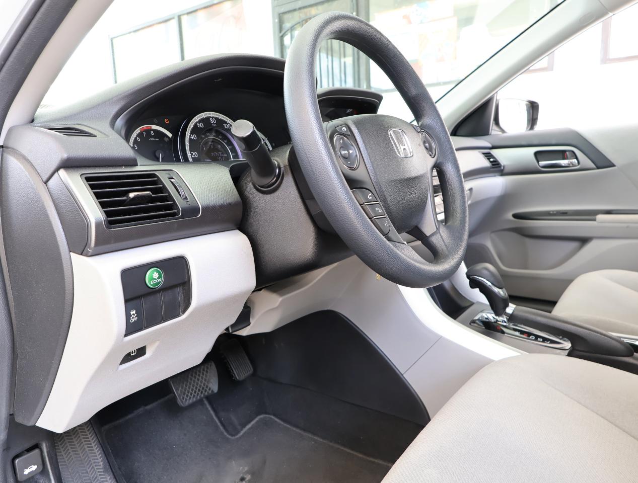Honda Accord LX 2013