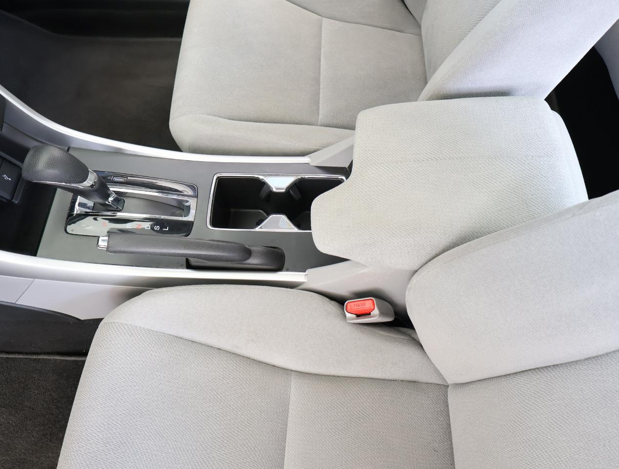 Honda Accord LX 2013