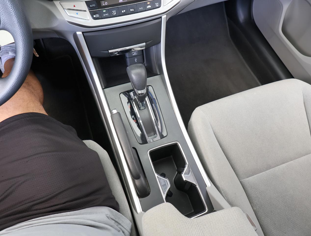 Honda Accord LX 2013
