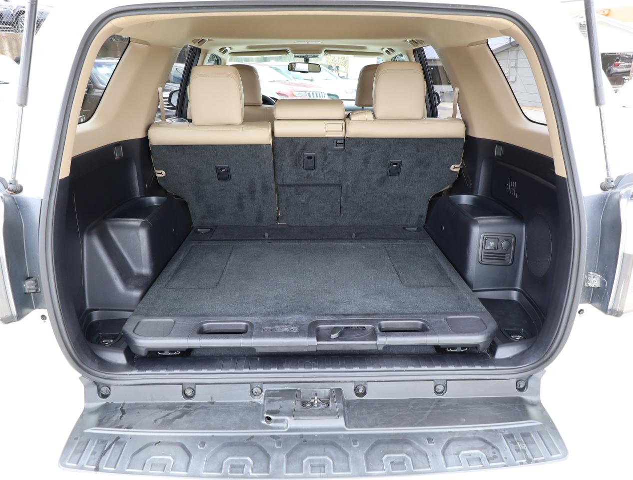 Toyota 4Runner Limited 4WD 2017