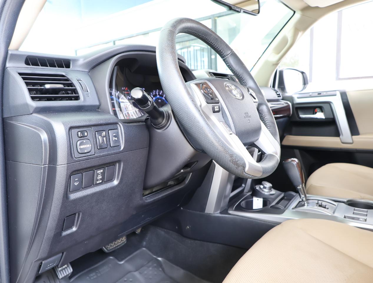 Toyota 4Runner Limited 4WD 2017