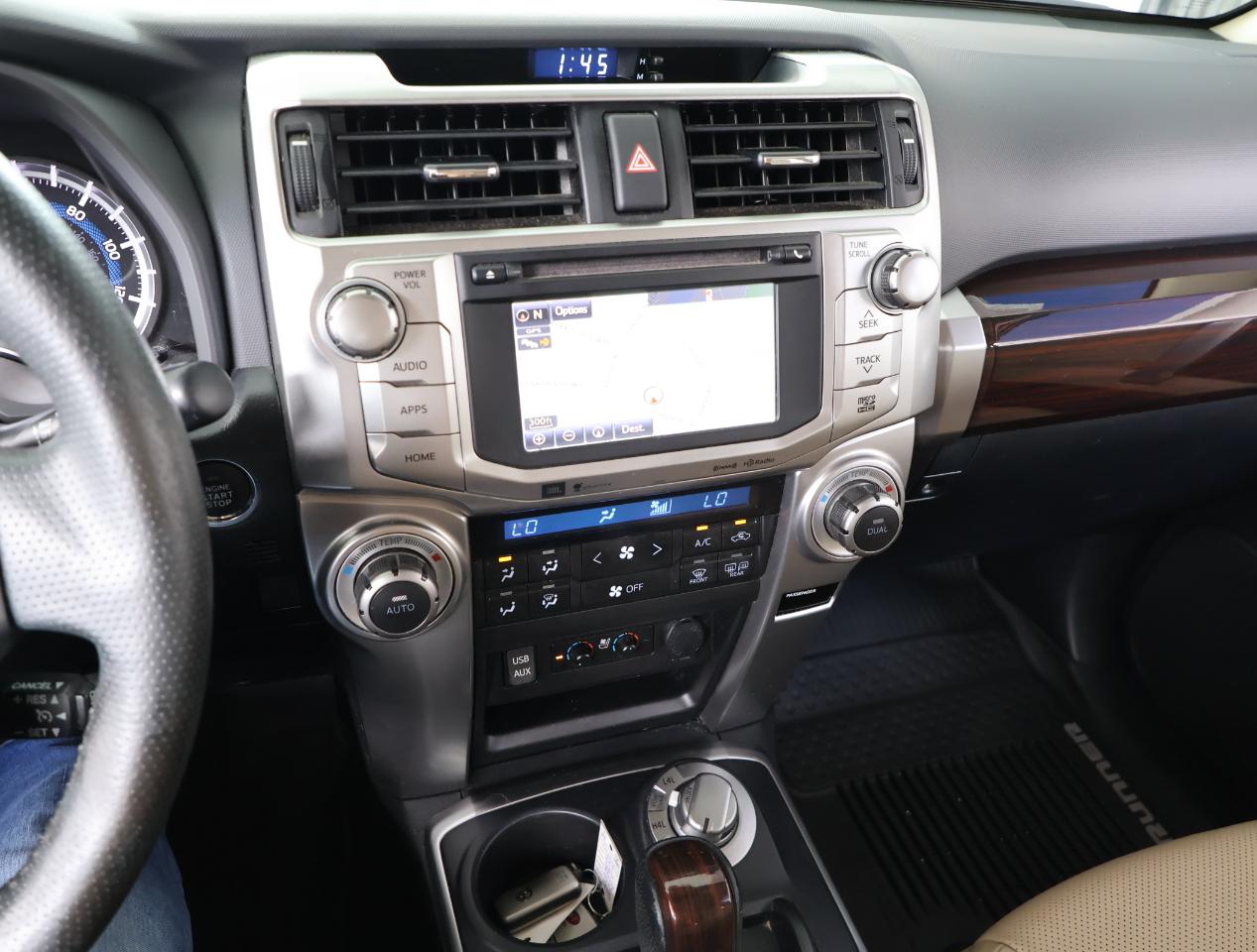 Toyota 4Runner Limited 4WD 2017
