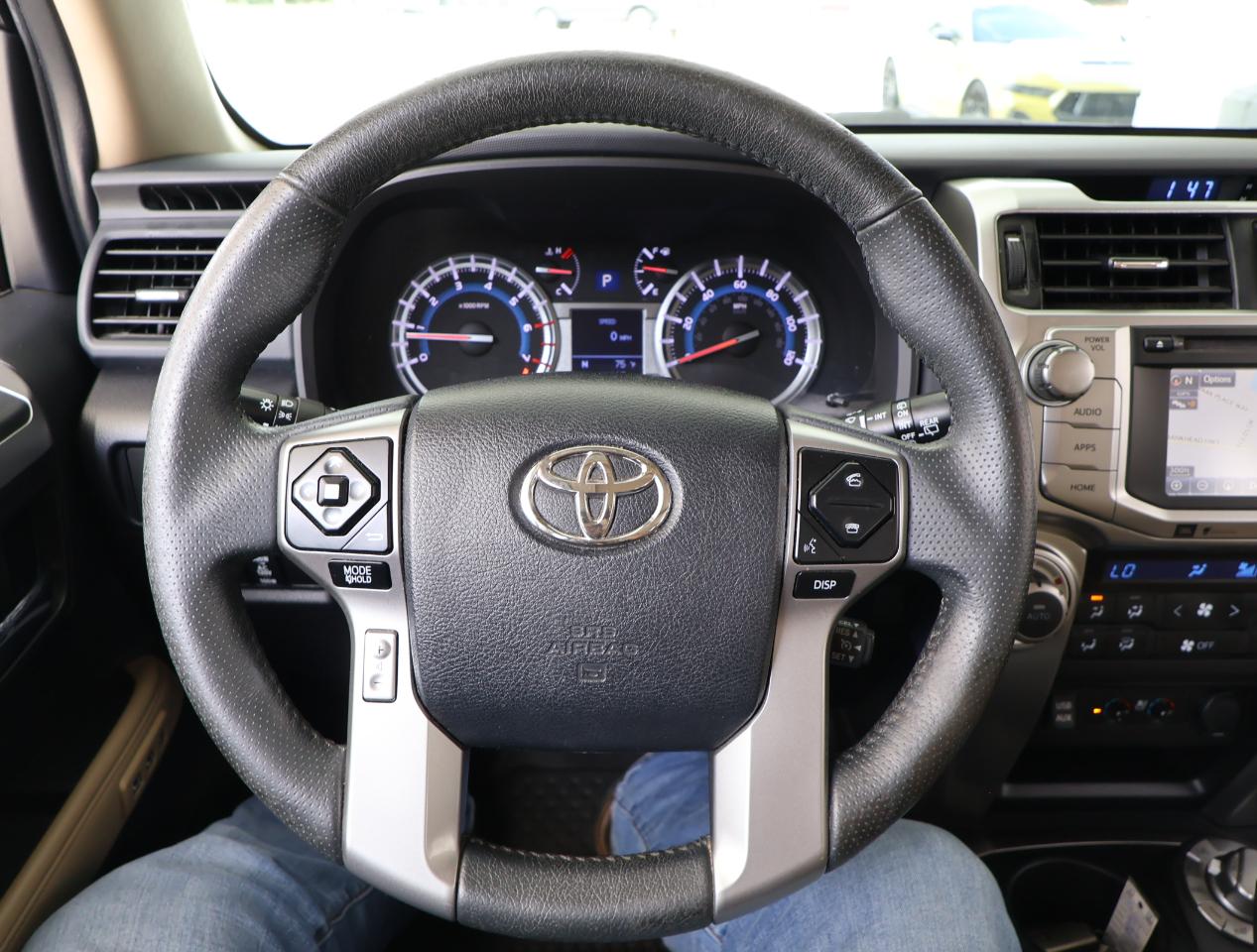 Toyota 4Runner Limited 4WD 2017