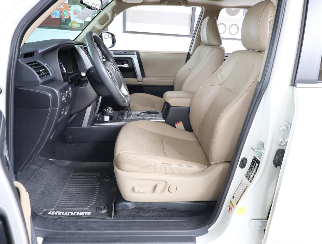 Toyota 4Runner Limited 4WD 2017