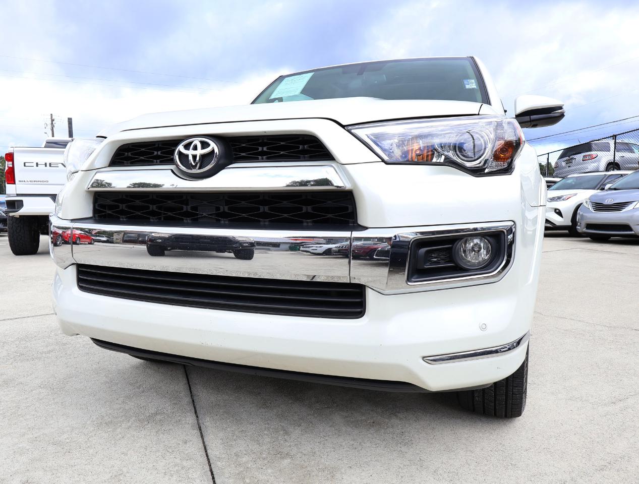 Toyota 4Runner Limited 4WD 2017